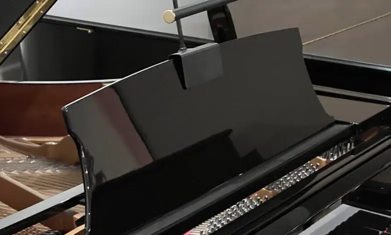 pianoforte a LED
